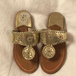 Gold Jack Rodgers Hamptons, Girls size 2